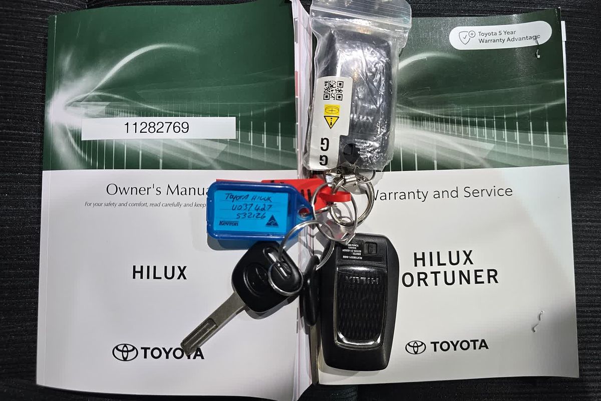 2023 Toyota Hilux SR5 GUN126R 4X4