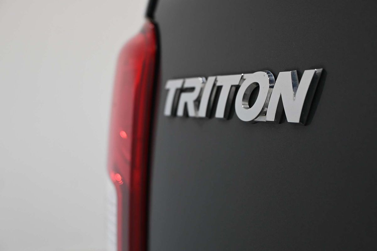 2019 Mitsubishi Triton GLS Premium MR 4X4