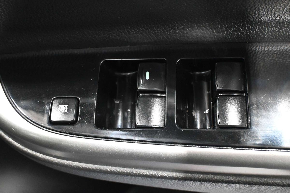 2019 Mitsubishi Triton GLS Premium MR 4X4