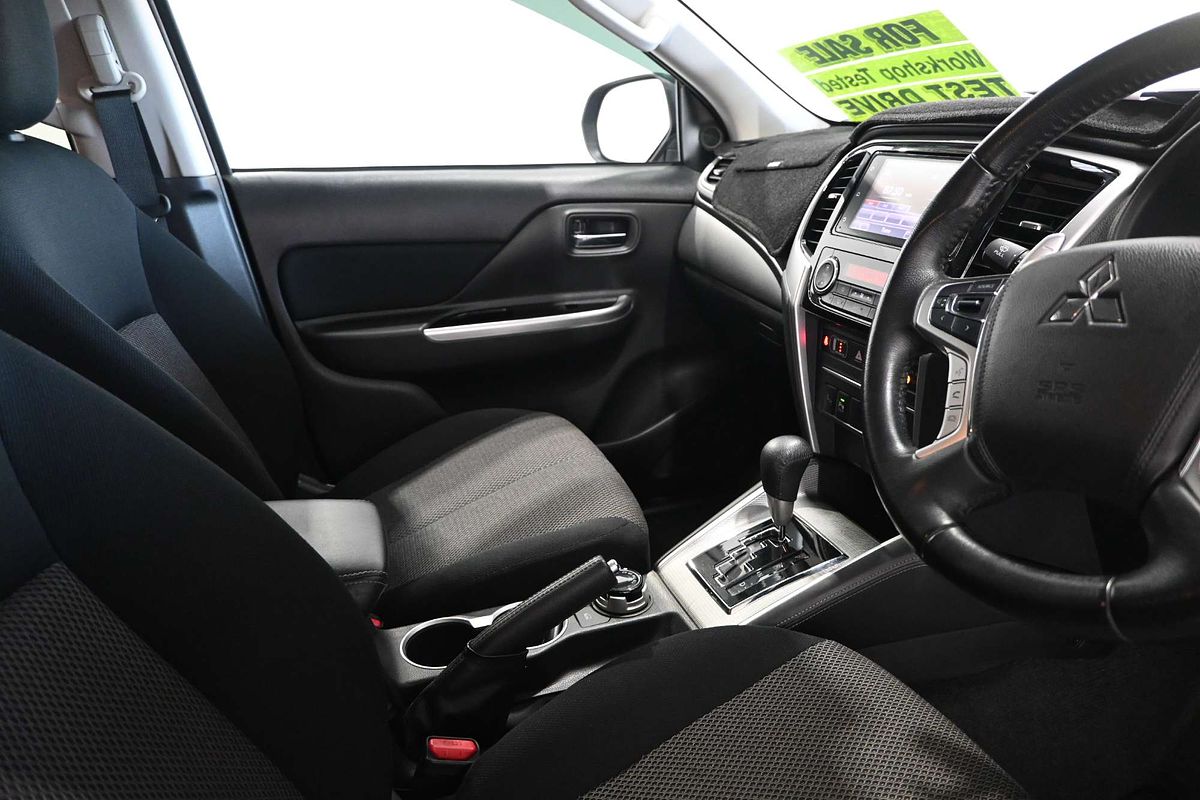 2021 Mitsubishi Triton GLS MR 4X4