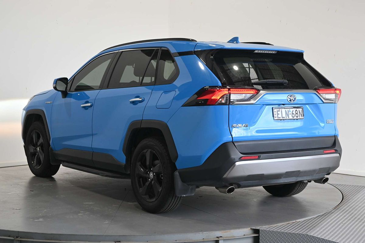 2020 Toyota RAV4 Cruiser AXAH52R