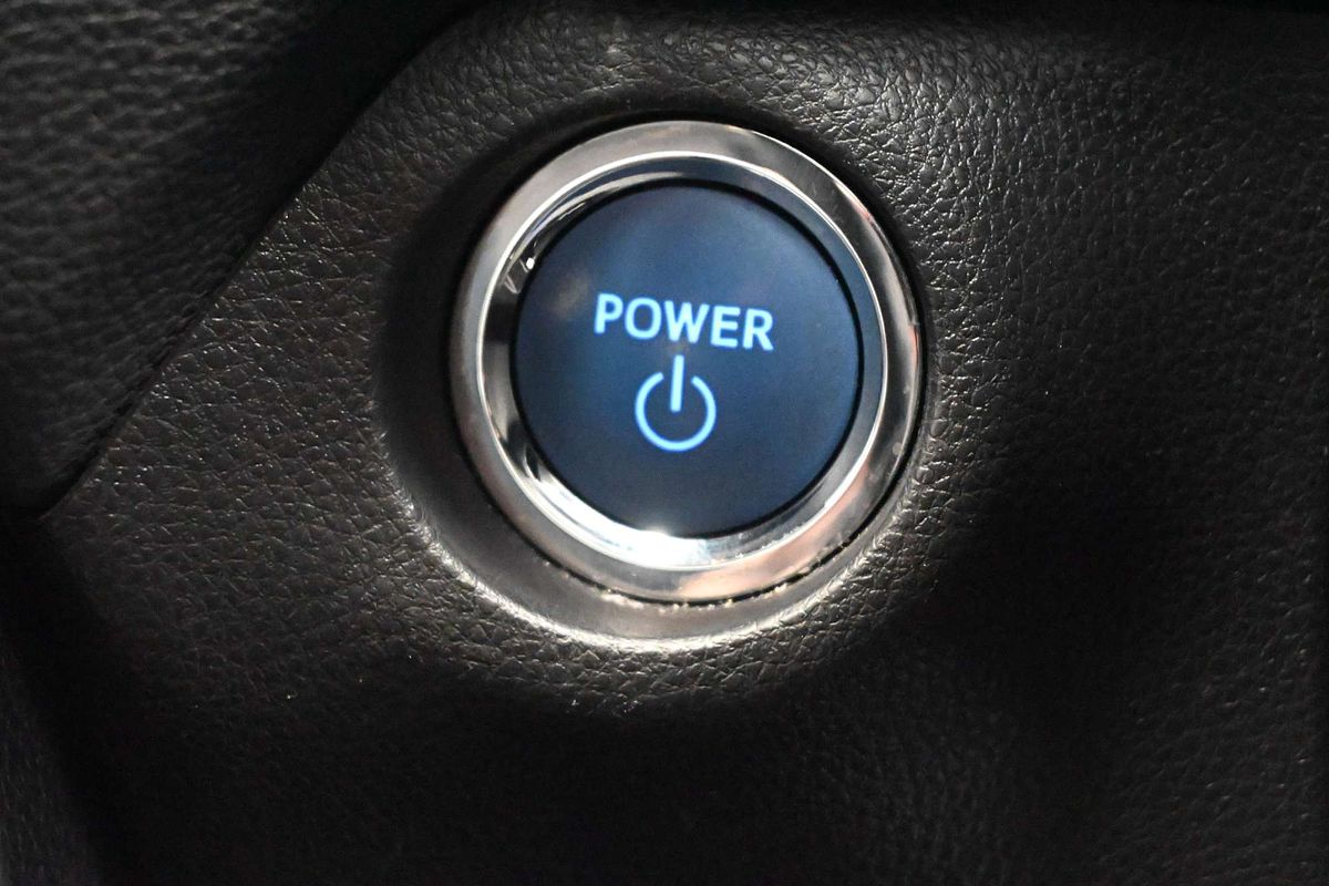 2020 Toyota RAV4 Cruiser AXAH52R
