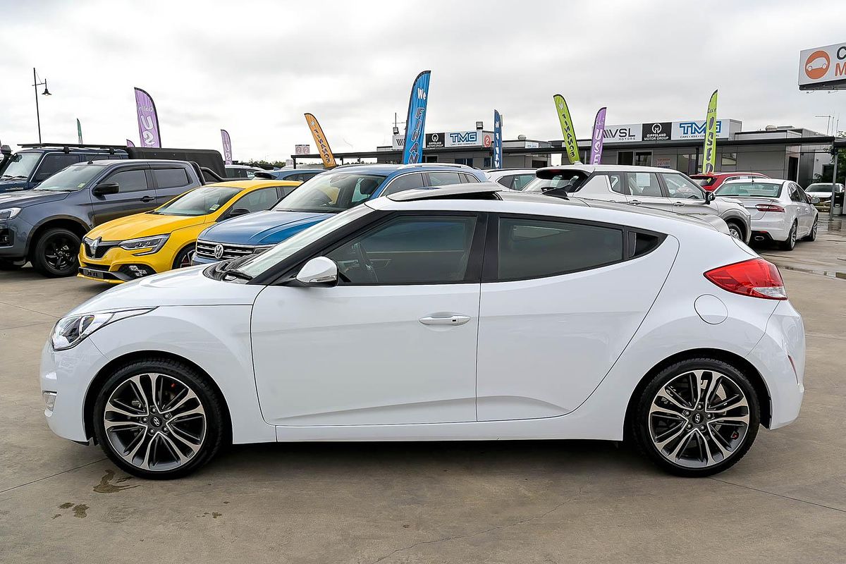2017 Hyundai Veloster FS5 Series II