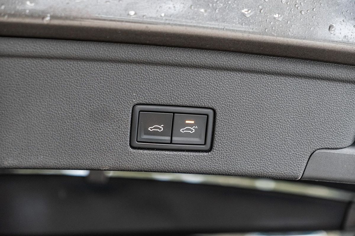 2019 Volkswagen Touareg 190TDI Premium CR