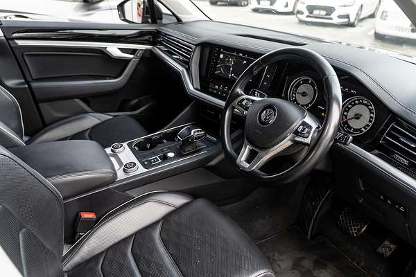 2019 Volkswagen Touareg 190TDI Premium CR