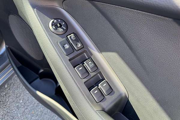 2016 Kia Cerato S YD
