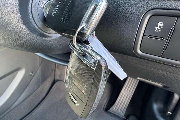 2016 Kia Cerato S YD