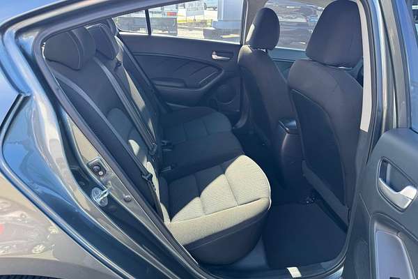 2016 Kia Cerato S YD
