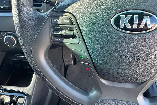 2016 Kia Cerato S YD