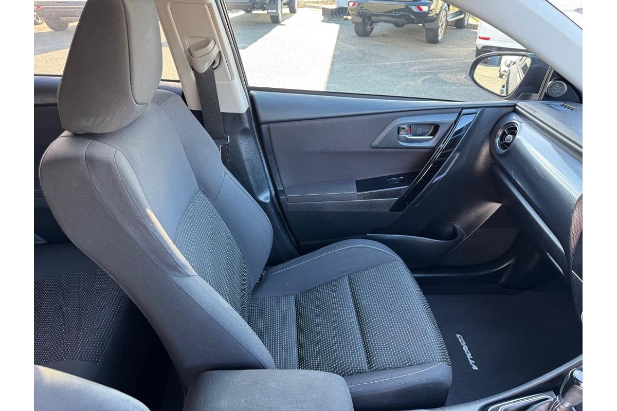 2017 Toyota Corolla Ascent Sport ZRE182R