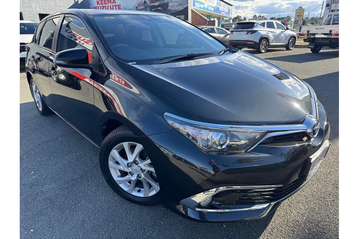 2017 Toyota Corolla Ascent Sport ZRE182R