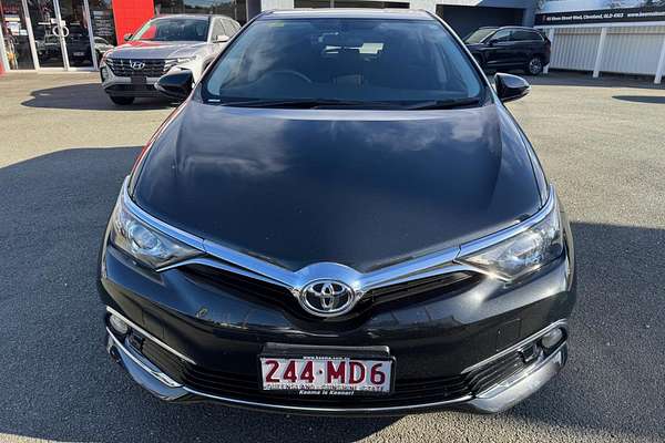 2017 Toyota Corolla Ascent Sport ZRE182R