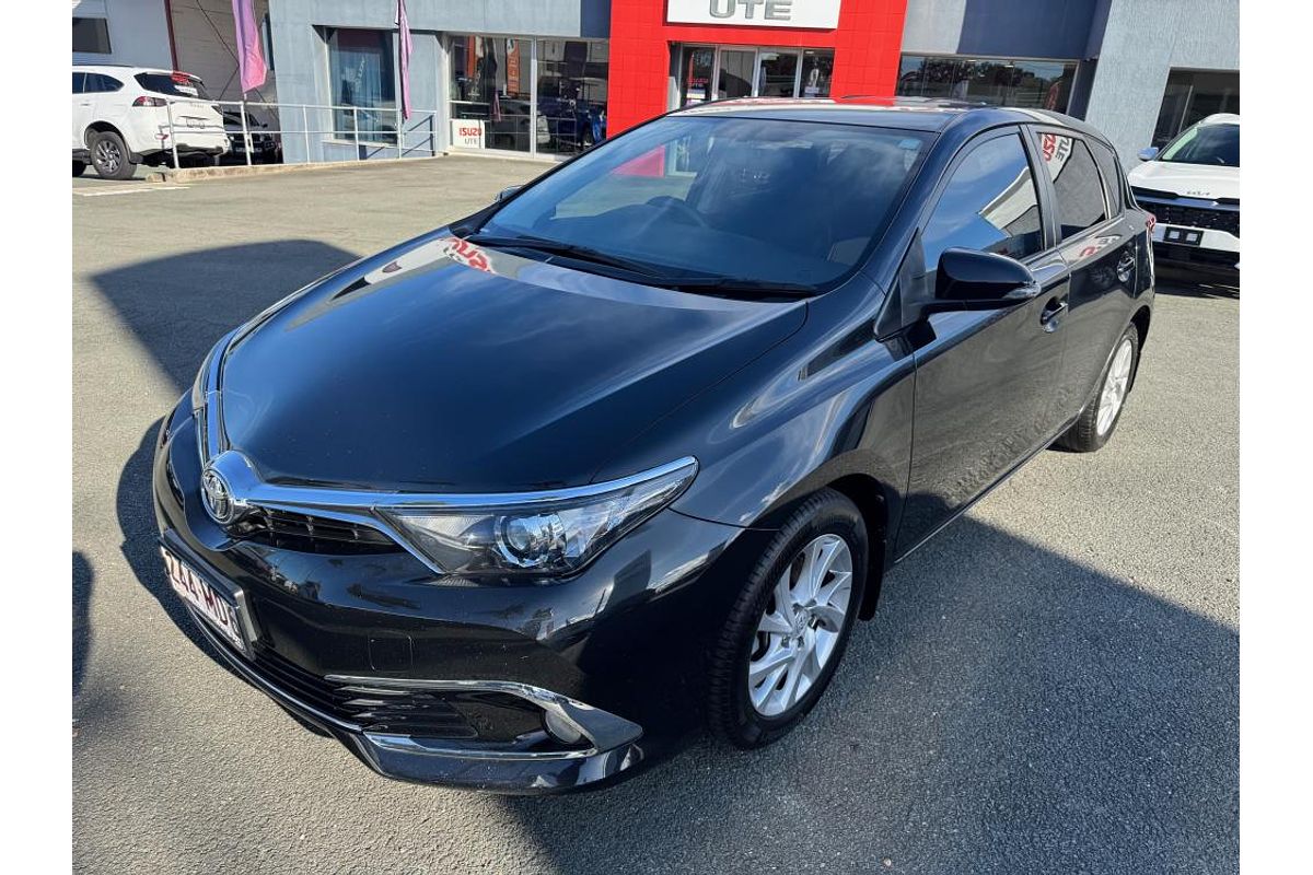 2017 Toyota Corolla Ascent Sport ZRE182R