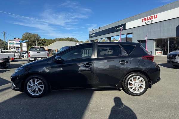 2017 Toyota Corolla Ascent Sport ZRE182R