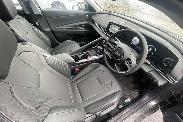 2024 Hyundai i30 Elite CN7.V2