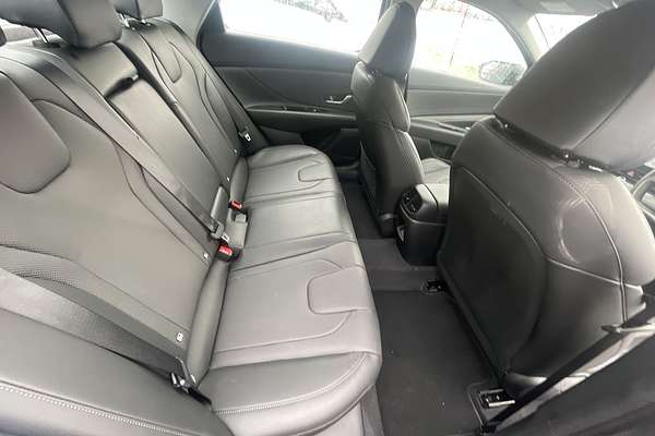2024 Hyundai i30 Elite CN7.V2