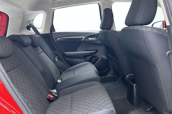 2016 Honda Jazz VTi GF