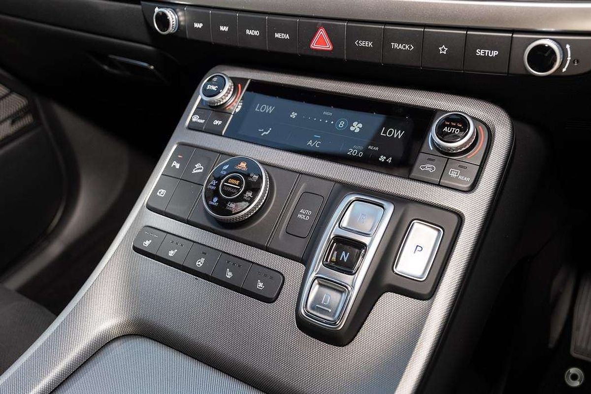 2025 Hyundai Palisade Calligraphy Black Ink LX2.V5