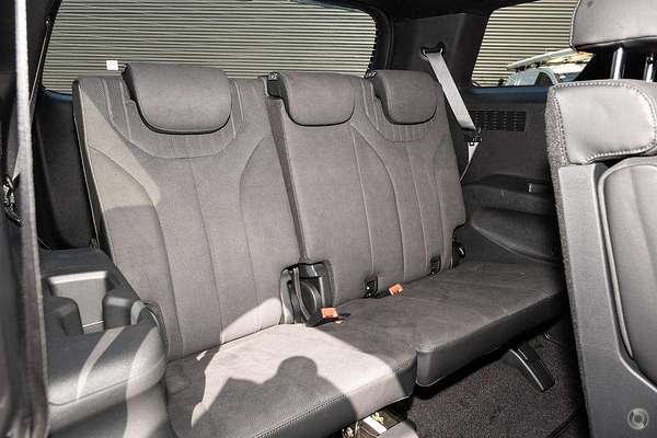 2025 Hyundai Palisade Calligraphy Black Ink LX2.V5