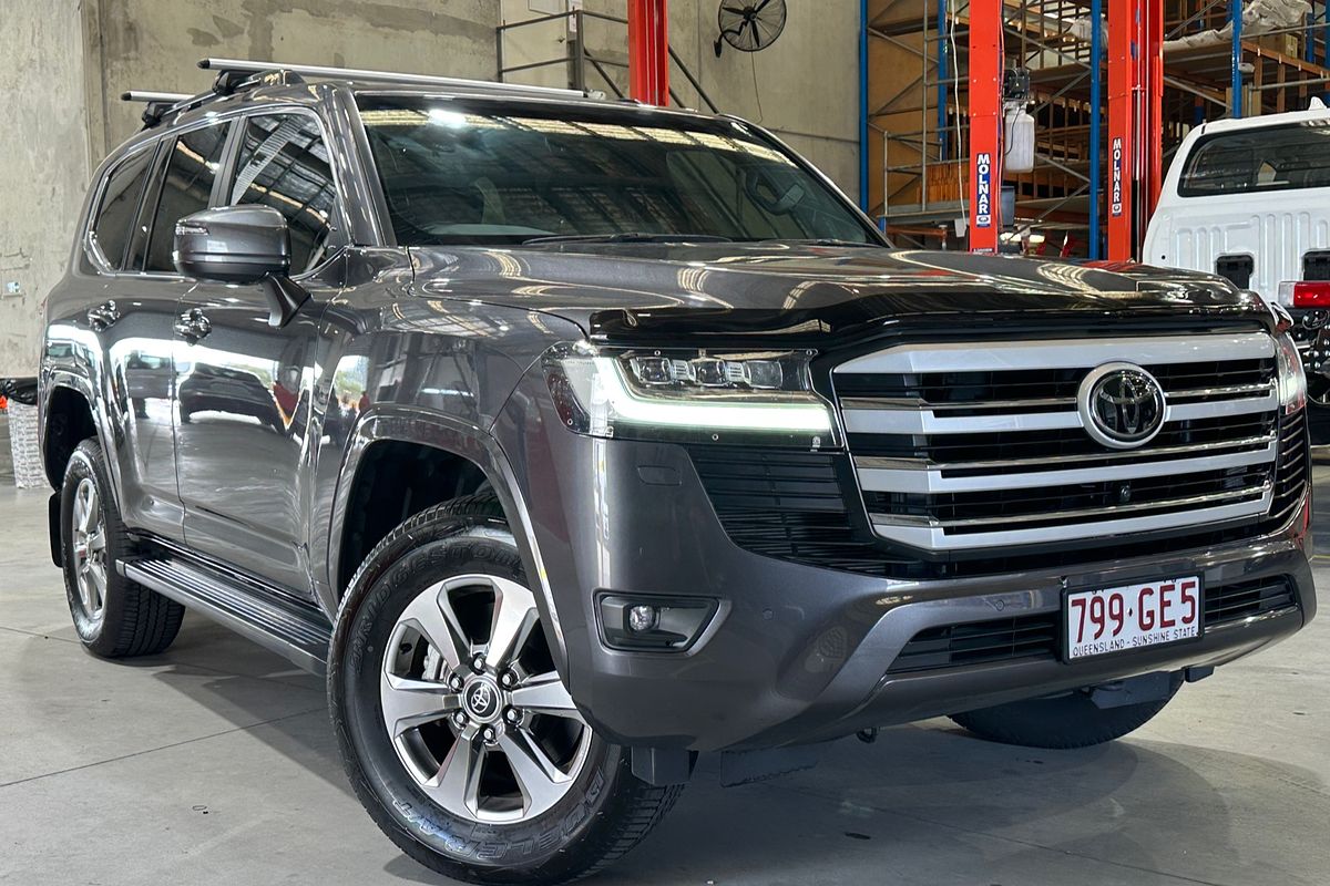 2023 Toyota Landcruiser VX FJA300R