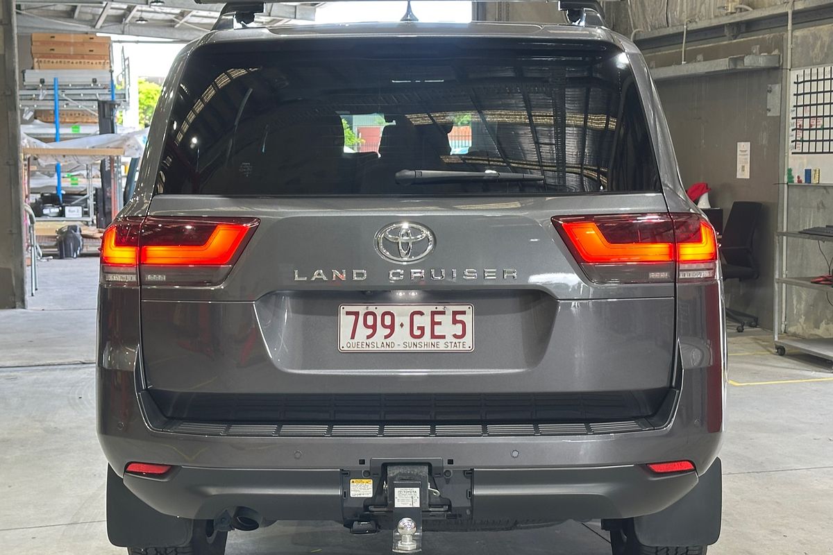 2023 Toyota Landcruiser VX FJA300R