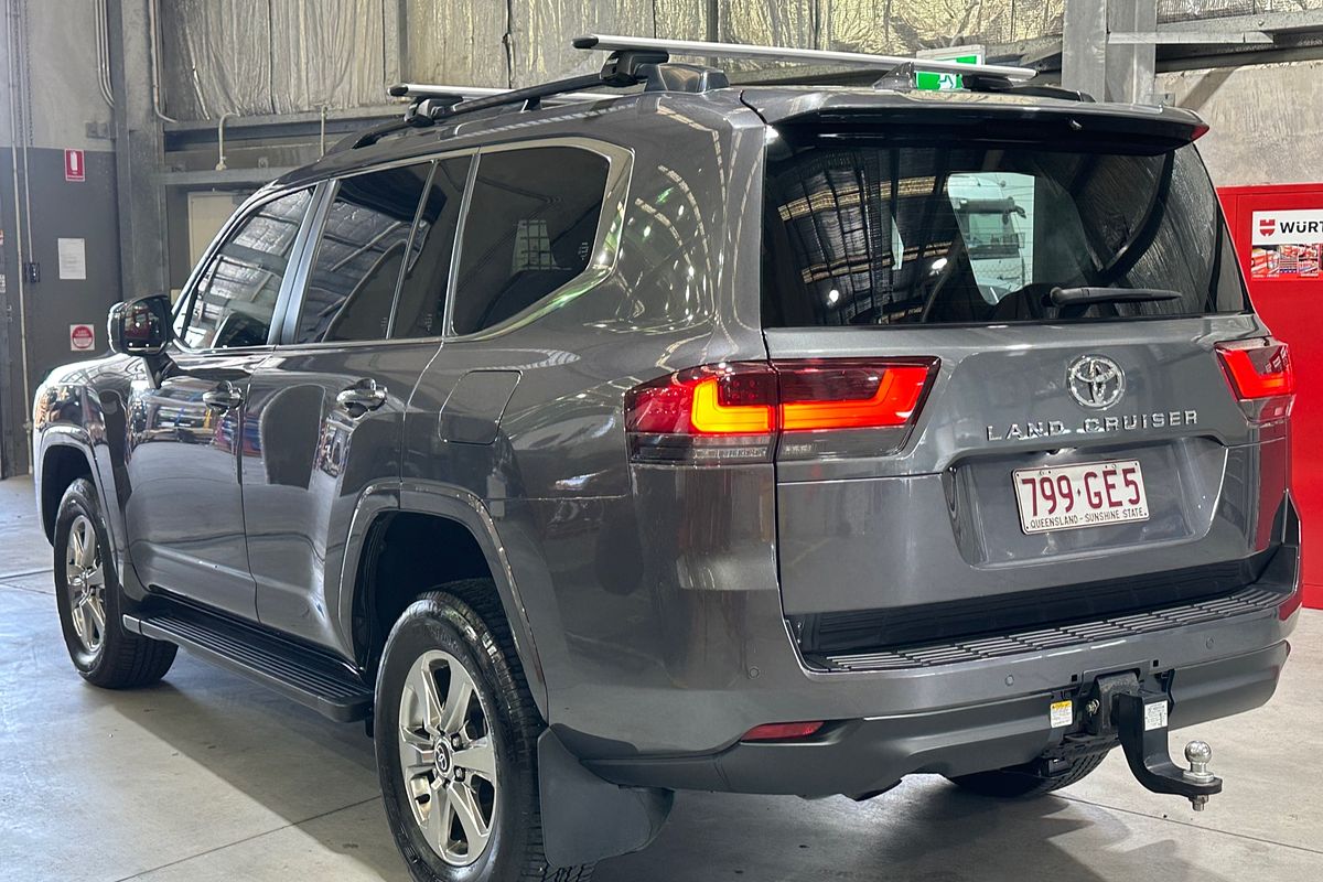 2023 Toyota Landcruiser VX FJA300R