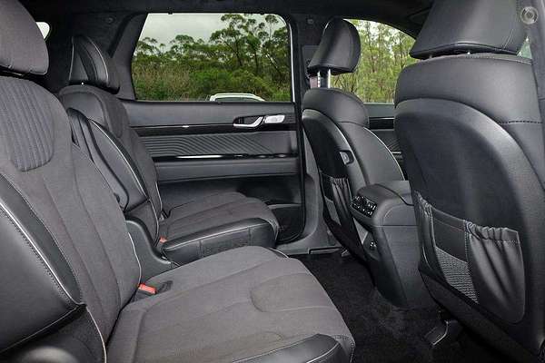 2025 Hyundai Palisade Calligraphy Black Ink LX2.V5
