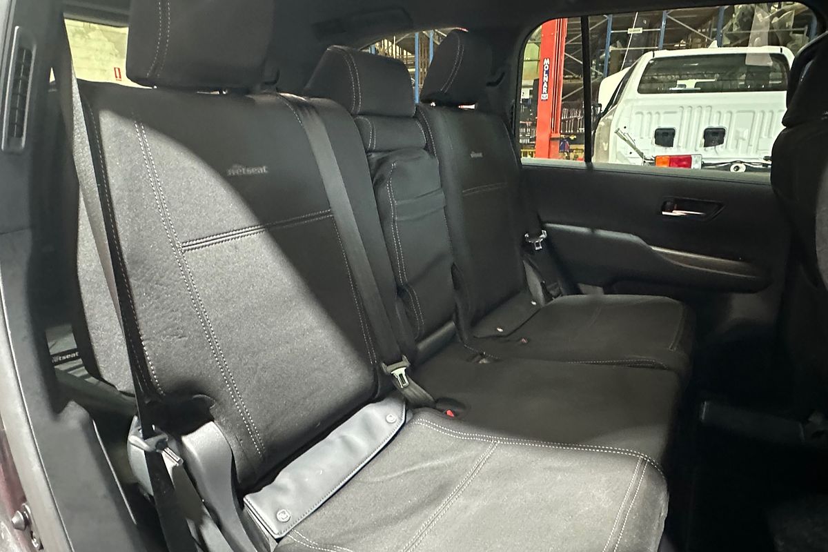 2023 Toyota Landcruiser VX FJA300R