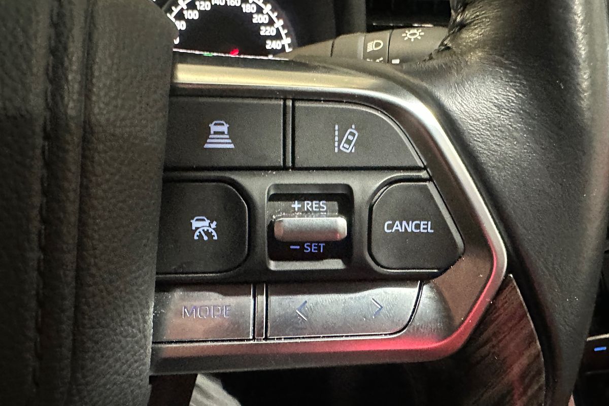 2023 Toyota Landcruiser VX FJA300R