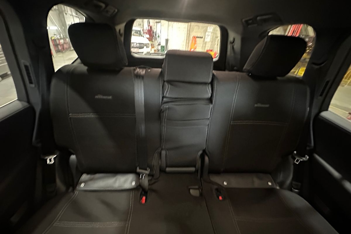 2023 Toyota Landcruiser VX FJA300R