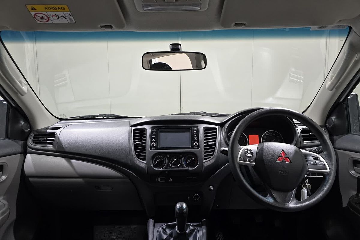 2018 Mitsubishi Triton GLX MQ 4X4
