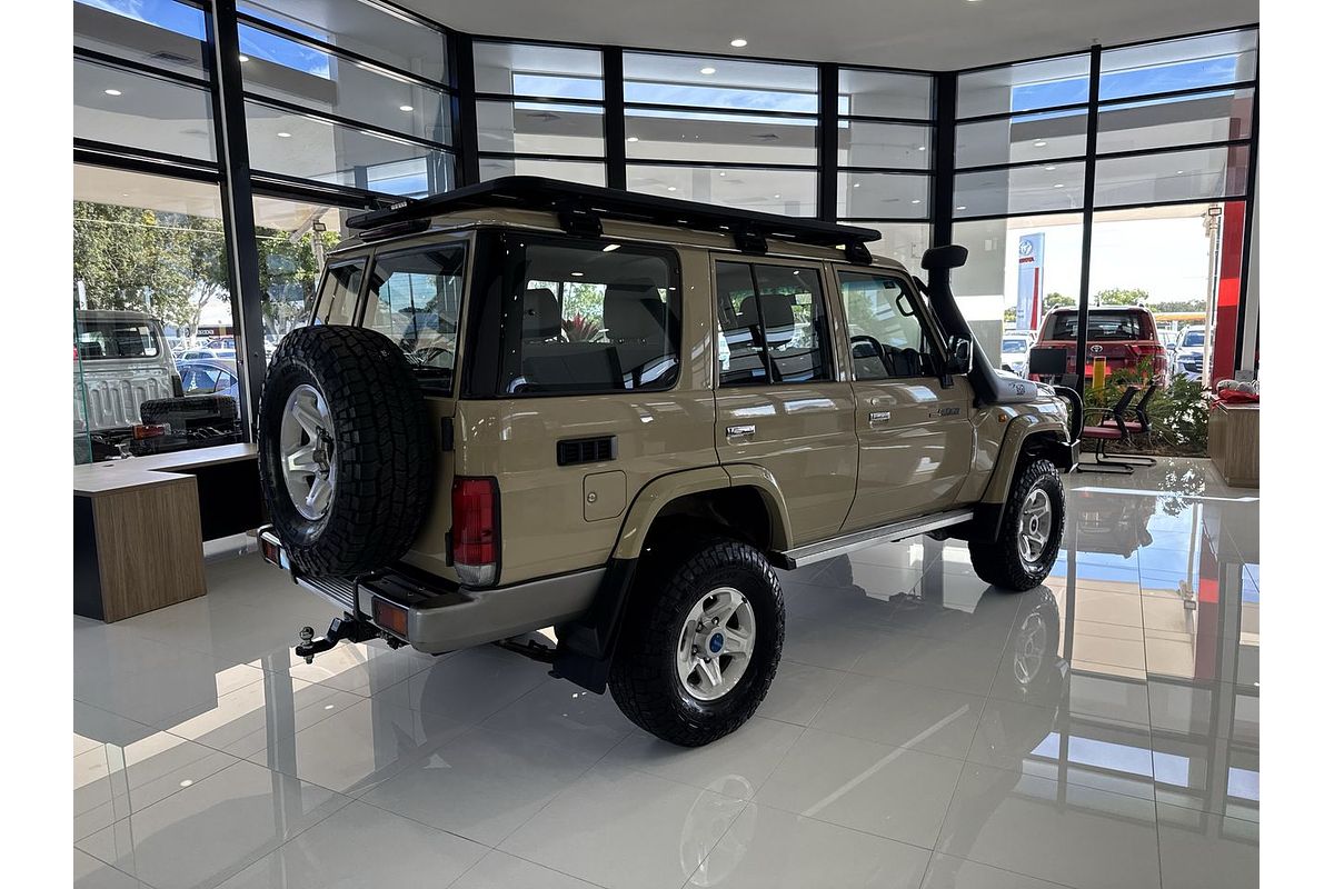 2019 Toyota Landcruiser GXL VDJ76R