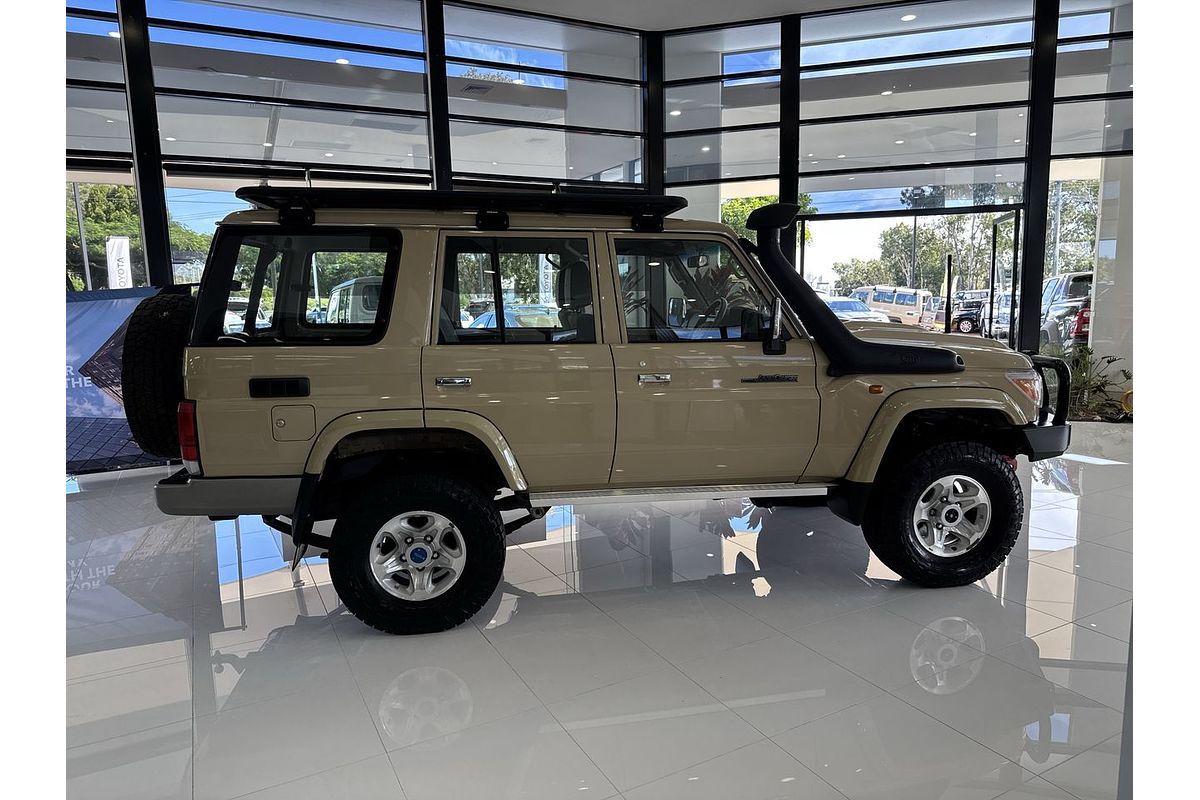2019 Toyota Landcruiser GXL VDJ76R