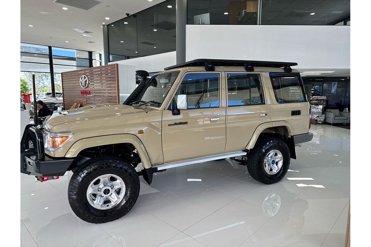 2019 Toyota Landcruiser GXL VDJ76R