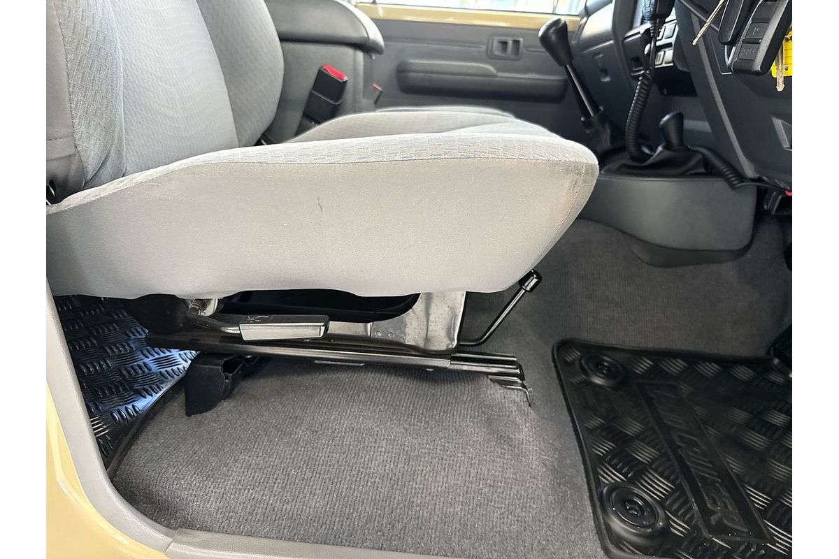 2019 Toyota Landcruiser GXL VDJ76R