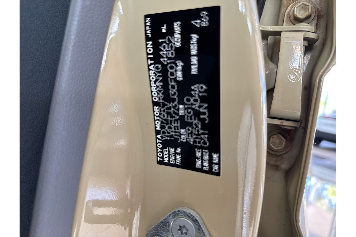 2019 Toyota Landcruiser GXL VDJ76R