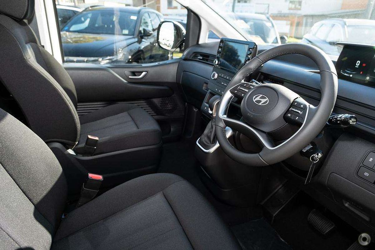2025 Hyundai STARIA LOAD US4.V3