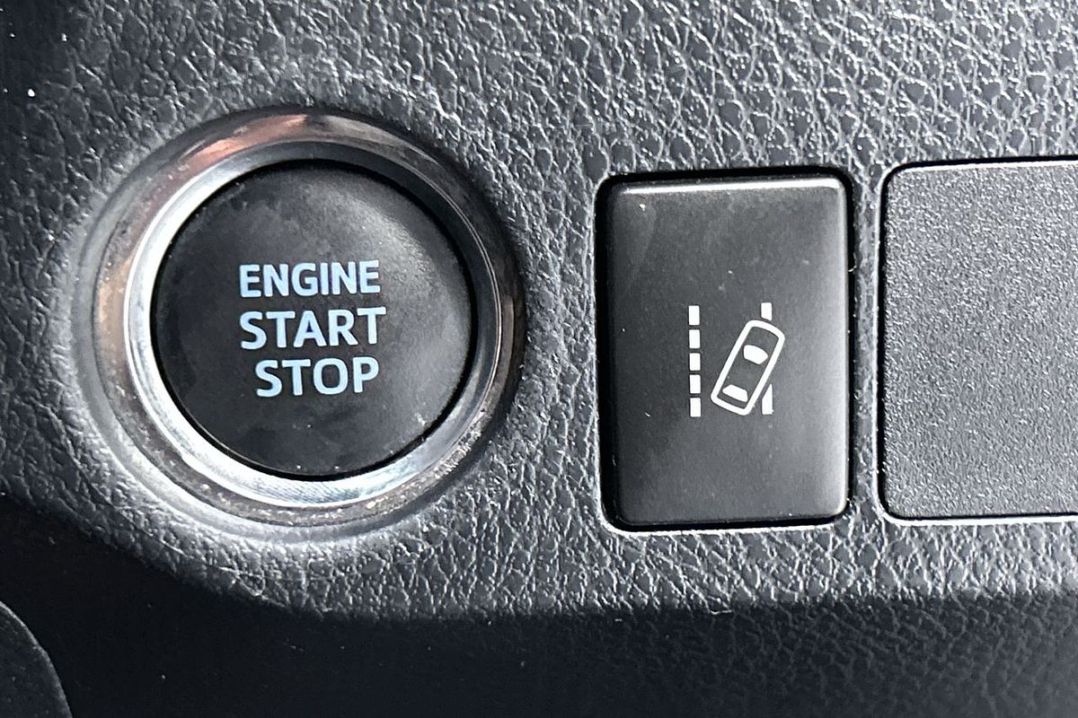 2018 Toyota RAV4 GXL ZSA42R