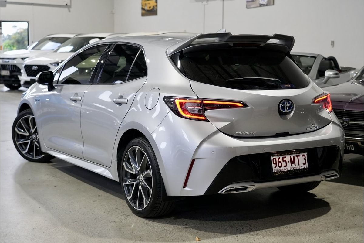2020 Toyota Corolla ZR Hybrid ZWE211R