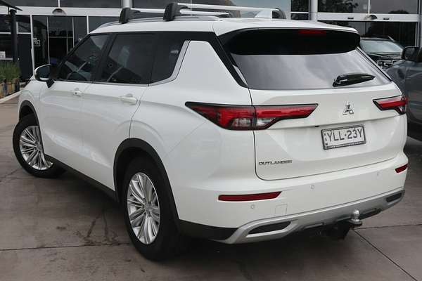 2021 Mitsubishi Outlander LS ZM