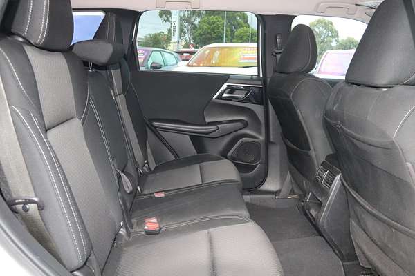 2021 Mitsubishi Outlander LS ZM