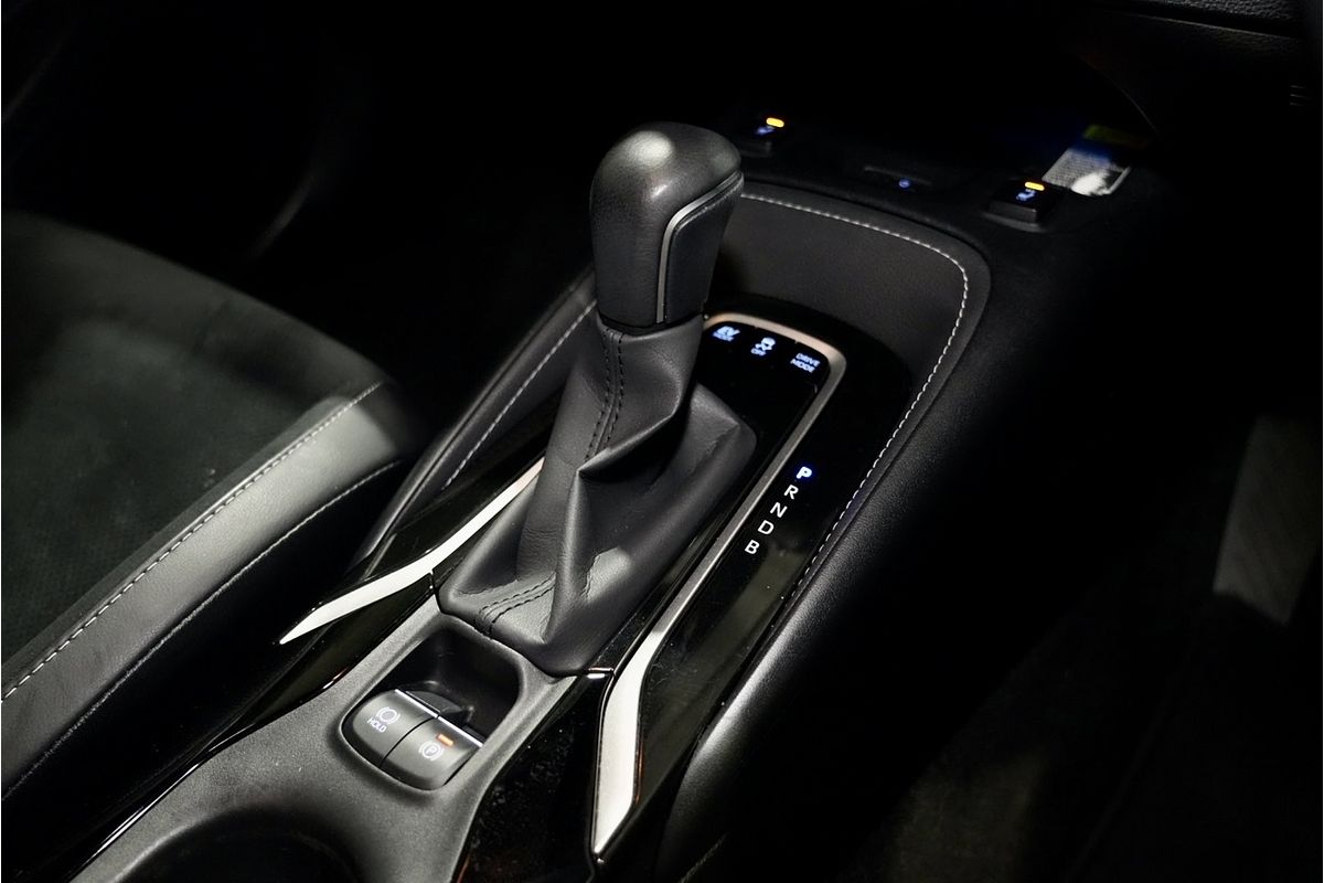 2020 Toyota Corolla ZR Hybrid ZWE211R