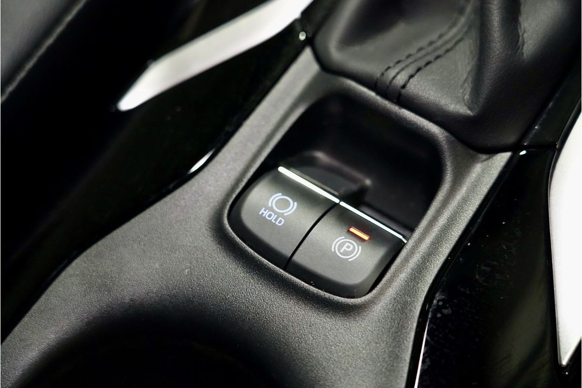2020 Toyota Corolla ZR Hybrid ZWE211R