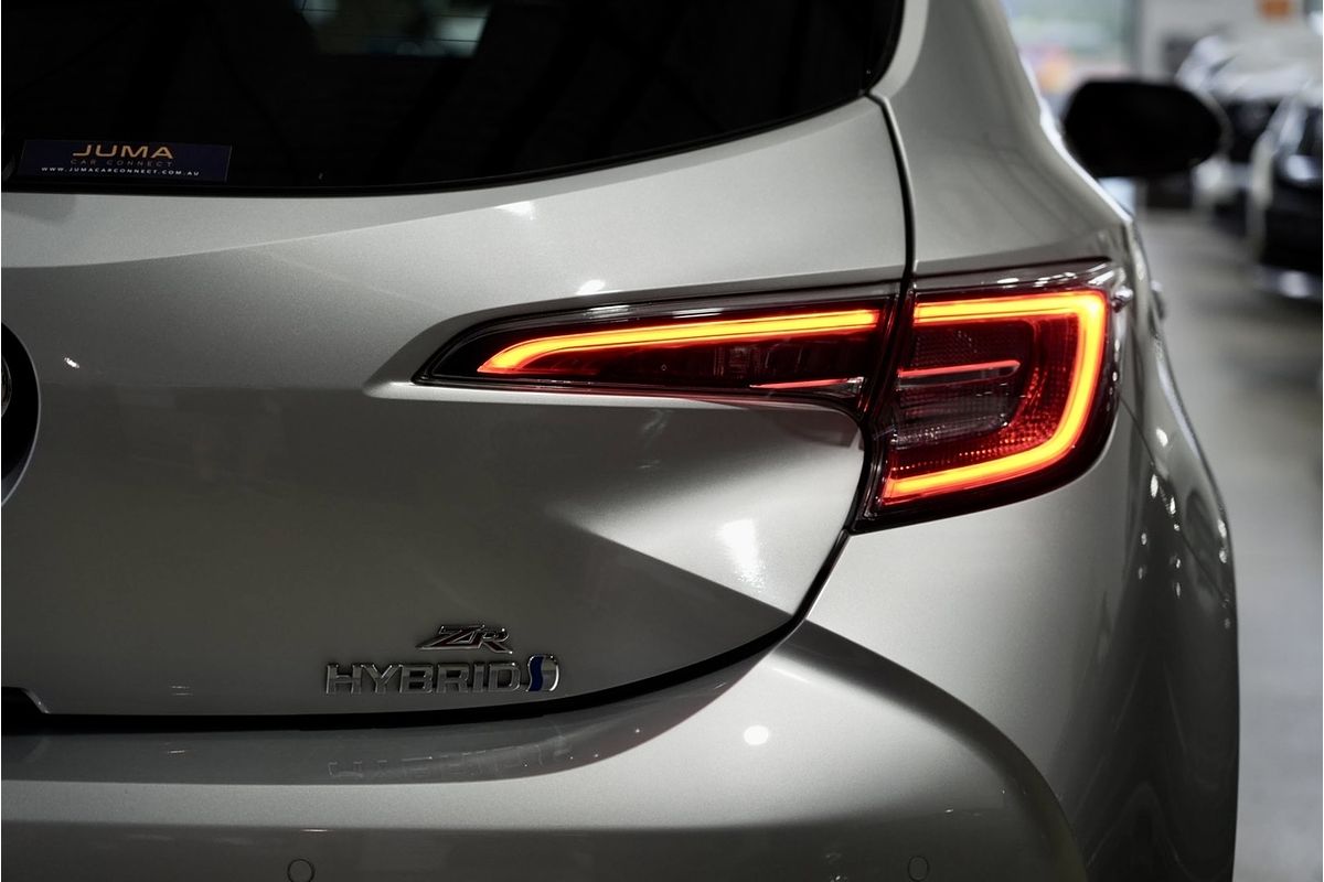 2020 Toyota Corolla ZR Hybrid ZWE211R