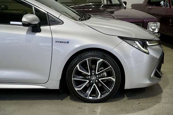 2020 Toyota Corolla ZR Hybrid ZWE211R
