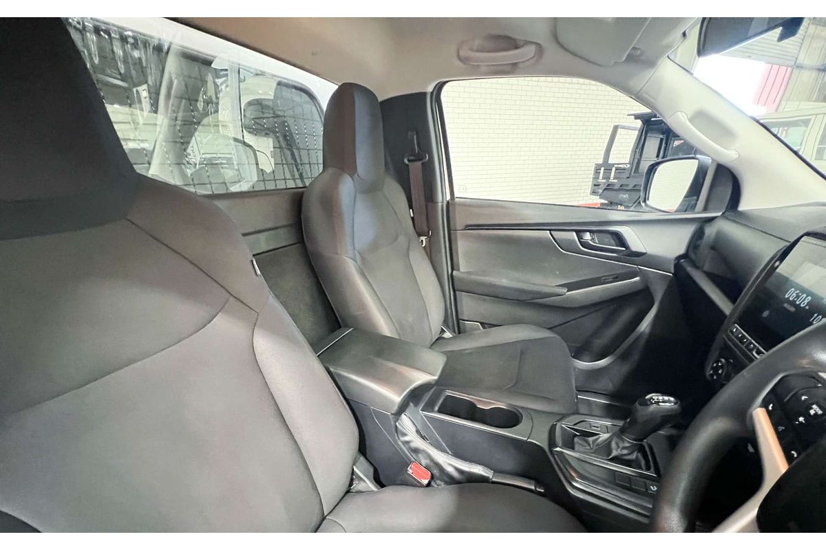 2021 Isuzu D-MAX SX High Ride Rear Wheel Drive