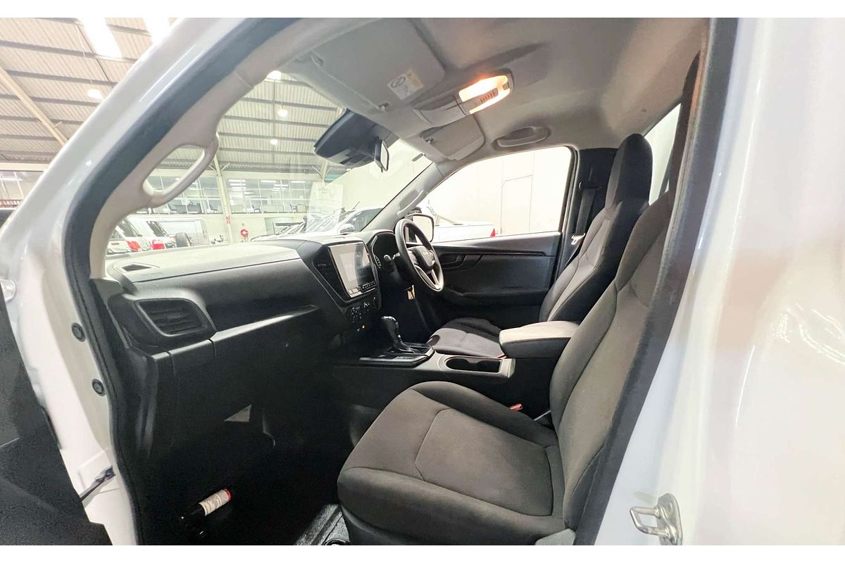 2021 Isuzu D-MAX SX High Ride Rear Wheel Drive