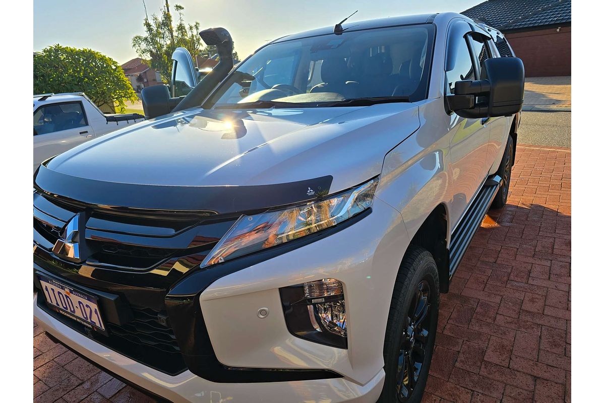 2023 Mitsubishi Triton GSR MR 4X4