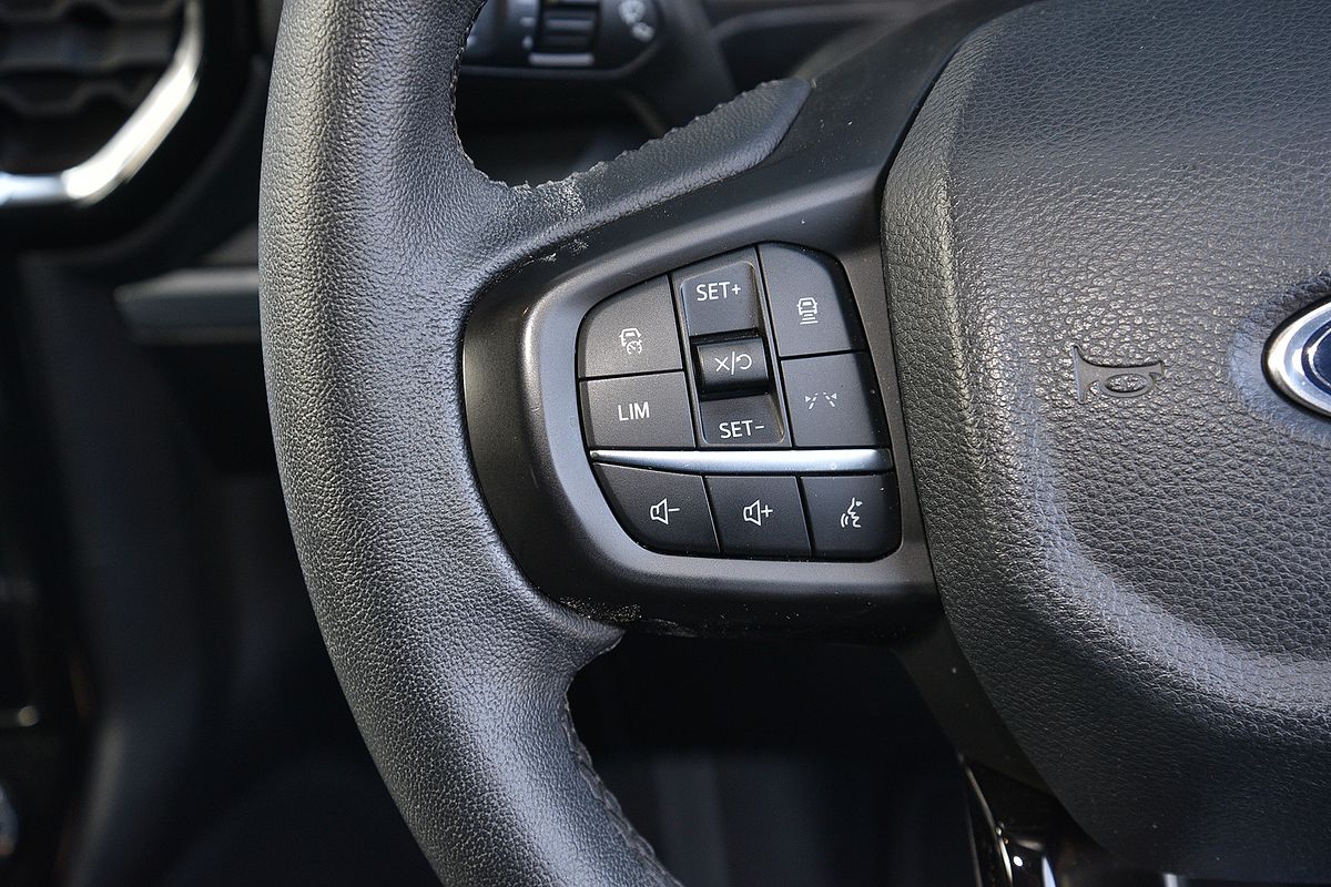 2023 Ford Everest Sport