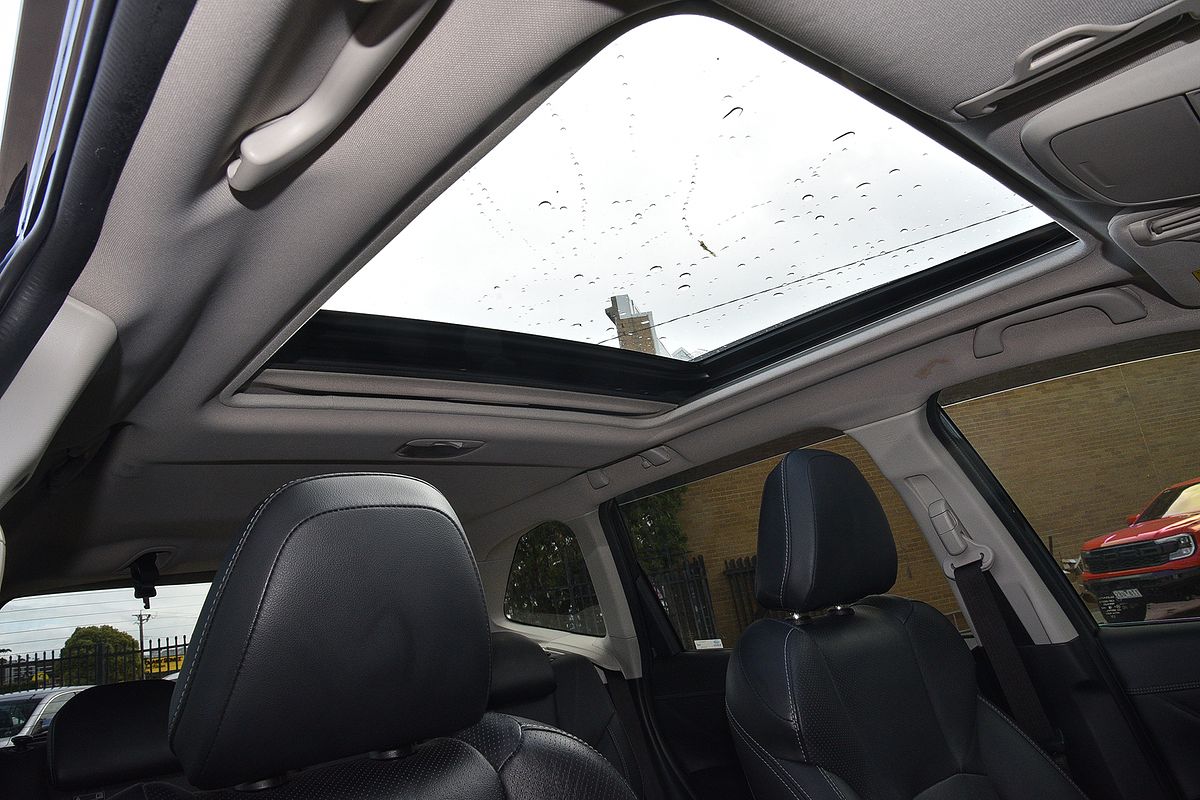 2019 Subaru Forester 2.5i-S S5